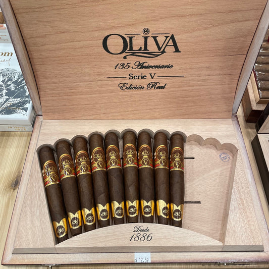 Oliva 135 Anniversary serie V Edition Real